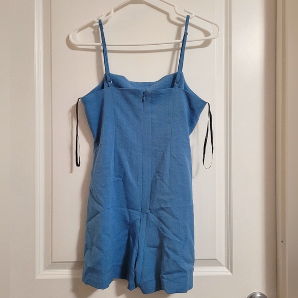NWT Forever 21 Romper size small - Picture 2 of 7